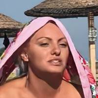 Alexandra Stan Nøgen