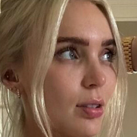 Alexisshv Nøgen
