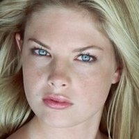 Amanda Alch Nøgen