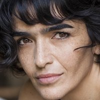 Ana Kavalis Nøgen