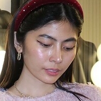 Angela Camille Acuña Nøgen