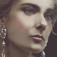 Aniela Rhodes Nøgen