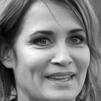 Anja Kling Nøgen