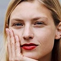Anna Platen Nøgen
