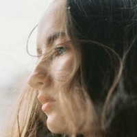 Anna Ponomarenko Nøgen