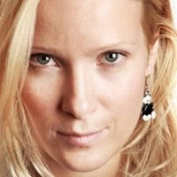 Anna Slyu Nøgen