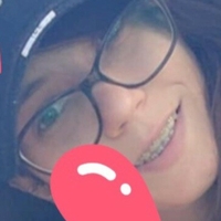 Ariel Harris Nøgen