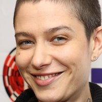 Asia Kate Dillon Nøgen