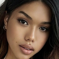 Asian Amber Nøgen