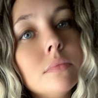 Aubree Nøgen