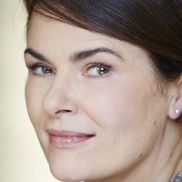 Barbara Auer Nøgen