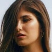 Barbara Gambatesa Nøgen