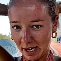 Bayley Norris Nøgen