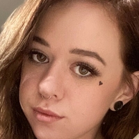 Becky May Nøgen