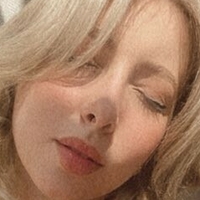 BogutLesya Nøgen