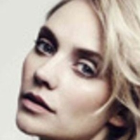 Bracha van Doesburgh Nøgen