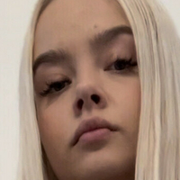 Brielle Pace Nøgen