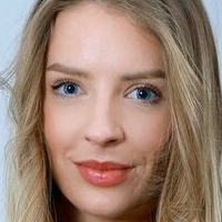 Brittany Bare Nøgen