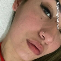bustylatina123 Nøgen
