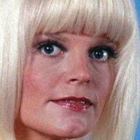 Carol Wayne Nøgen