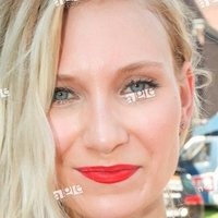 Carolin Niemczyk Nøgen