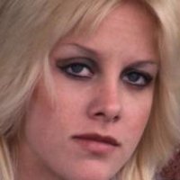 Cherie Currie Nøgen