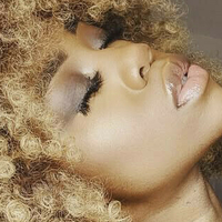 Chidera Eggerue Nøgen