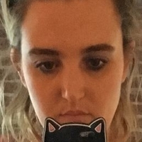 Chloe Fineman Nøgen