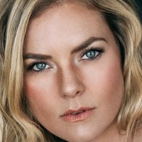 Cindy Busby Nøgen