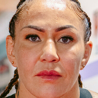 criscyborg Nøgen