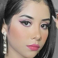 Daniela Ronquillo Nøgen