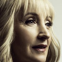 Denise Stephenson Nøgen
