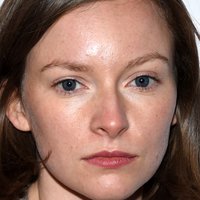 Deragh Campbell Nøgen