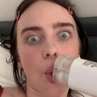 Diskussion: Billie Eilish Nøgen