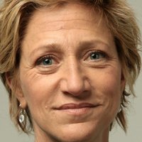Edie Falco Nøgen