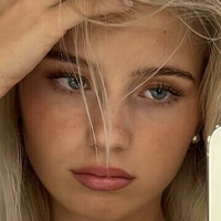 Elena Zoe Nøgen