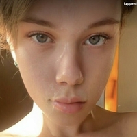 ellabob Nøgen