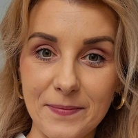 emi_lila Nøgen