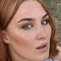 Emilia Baumgart Nøgen