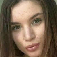 emilihops_f Nøgen