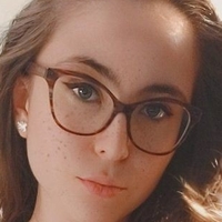 Emily Hill Nøgen