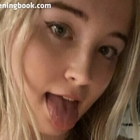 Emily Mann Nøgen