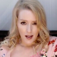 Empress Elle Nøgen