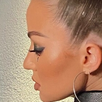 erikacostell Nøgen