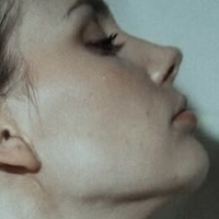 Eva Bloss Nøgen