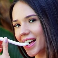 Eve Sweet Nøgen