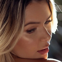 fláviabarone Nøgen