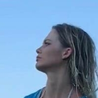 Freya Allen Nøgen