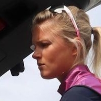 Frida Karlsson Nøgen