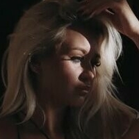 Gabby Schrants Nøgen